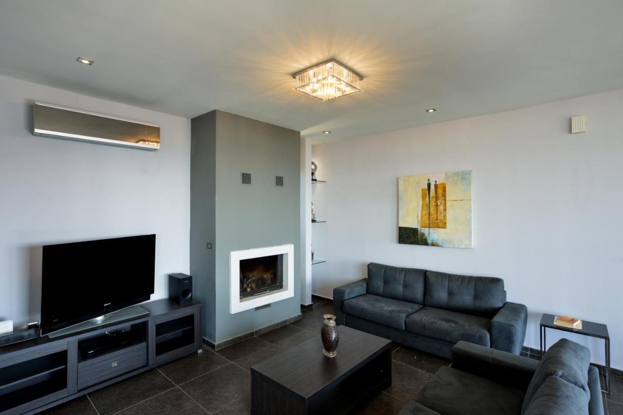 Adorno Luxury Villas Chorafakia Exterior foto