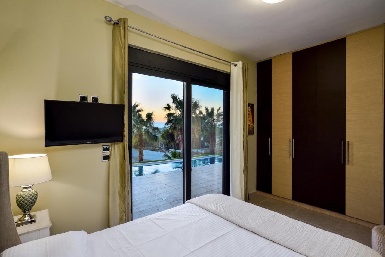 Adorno Luxury Villas Chorafakia Exterior foto