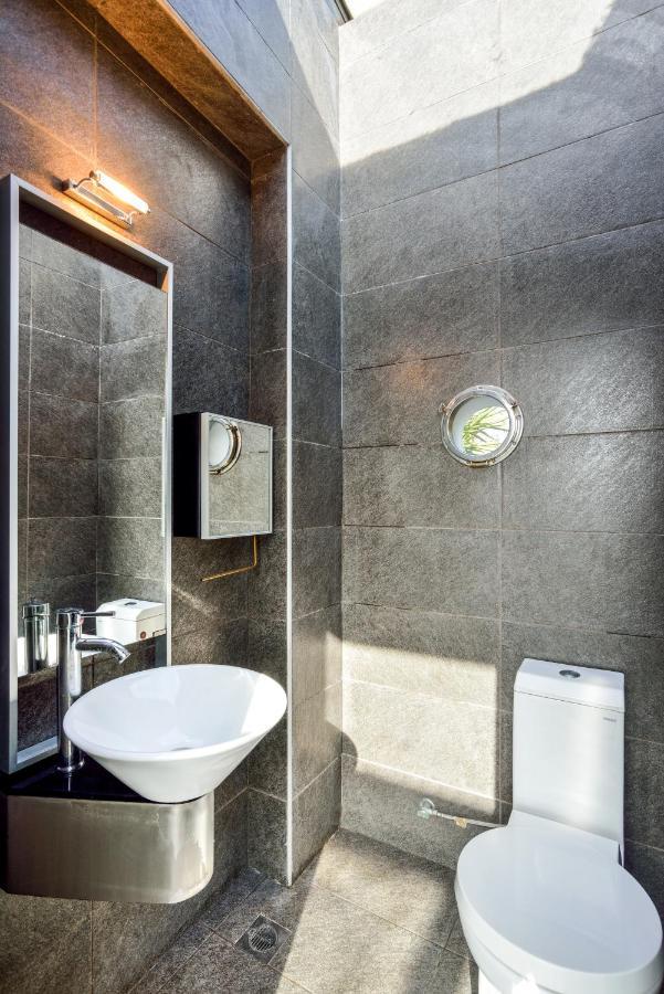 Adorno Luxury Villas Chorafakia Exterior foto